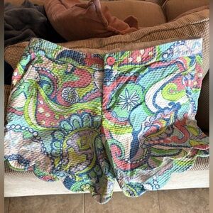 Lilly Pulitzer | The Buttercup Short | size 8